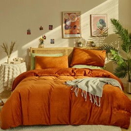 CLOTHKNOW Rust Fluffy Full Size Comforter Sets 3Pcs Terracotta Velvet Bedding Comforter Sets Soft Caramel Orange Comforter with 2 x Pillowcases