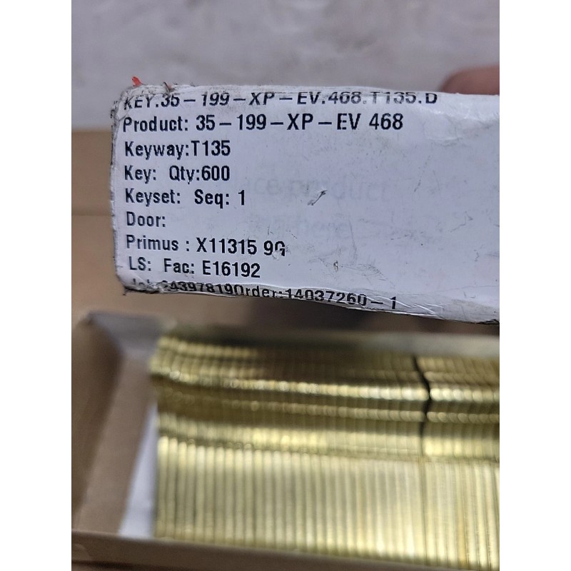 Schlage Qty: 2 Schlage Key Everest 29 XP Primus Blank