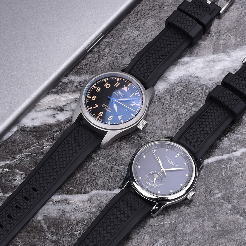 Max Summit Fluororubber (FKM) Rubber Watch Strap with Loop Holder