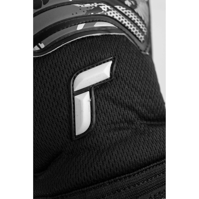 Reusch Attract Infinity Junior Goalkeeper Gloves with Very Good Grip