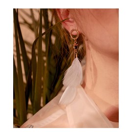 600PCS Colorful Feathers DIY Crafting Feathers Wedding and Party Decoration Bulk Feather for Mask,Windbell and Earrings,3-5 Inch