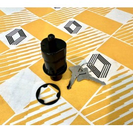 Renault R5/ Turbo 1 /2 / LeCar Trunk lock set