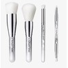 MAC- Kit de cepillos esenciales Brush Of Snow                                                                                                         