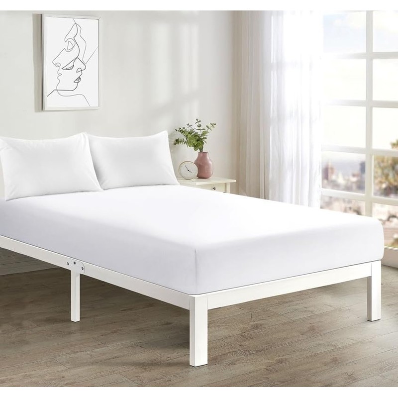 Fitted Sheet Small Double / 4ft White Soft, Deep Pocket,