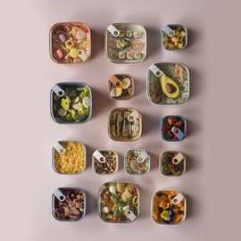 OMADA Design - 2 Litre Square Airtight Food Container with Clear Lid - Line Pull Box