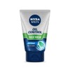 Nivea Lavado facial con control de aceite para hombres |