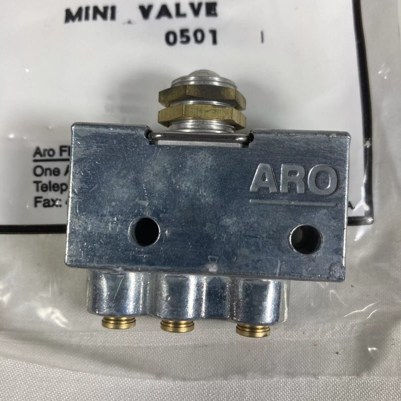 ARO 200 Series 3-Way Pneumatic Limit Control Valve 212-2-C Short