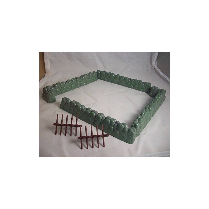 Marx Style Stone Walls and Spike Barricades Offered by Classic