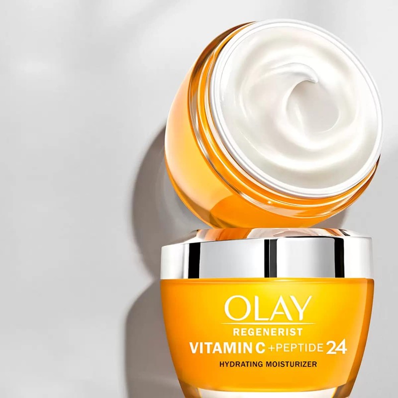 Olay Regenerist Vitamin C + Peptide 24 Face Moisturizer, 1.7