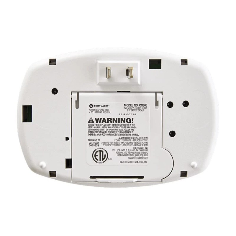 First Alert 1039734 Fat Plug-in Carbon Monoxide Alarm with Battery