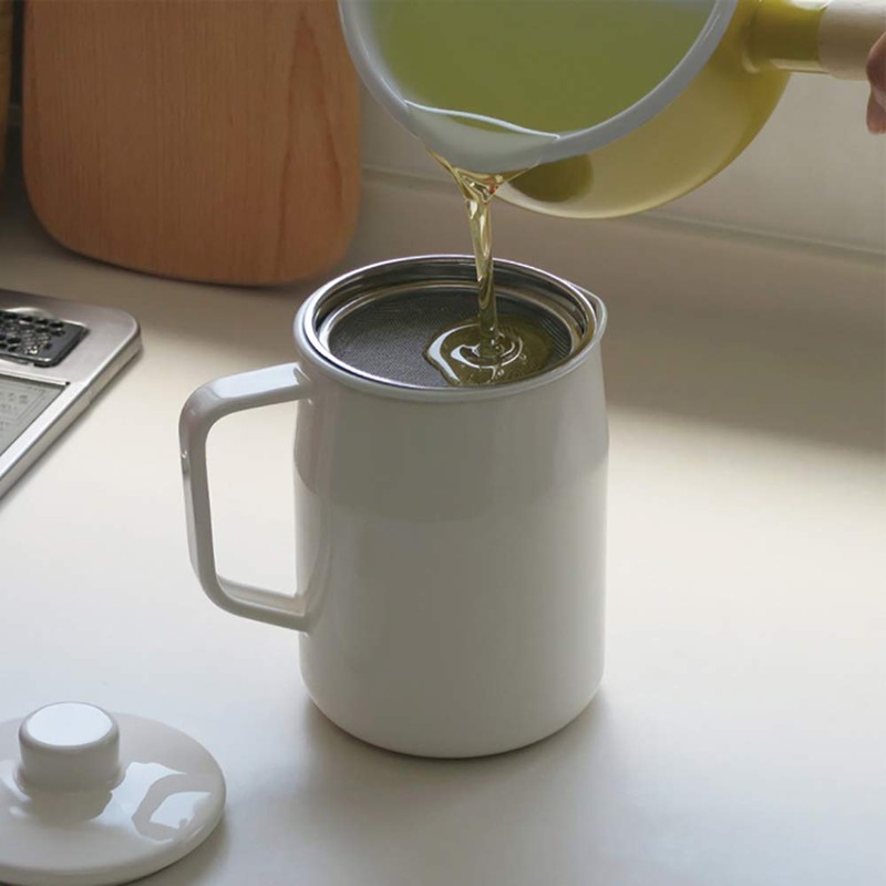 Fuji Hollow OP-1.0L.R Easy to Use Oil Pot, 2.3 gal