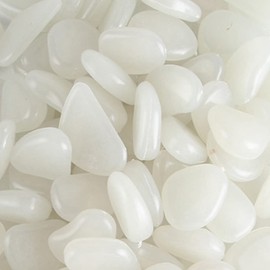 MOCNT Pack of 300 Luminous Stones Garden Glow in the Dark Pebbles Luminous Pebbles Fluorescent Stones for Home Garden Aquarium Decoration White