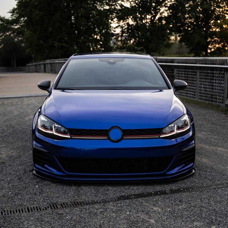 VViViD+ Ultra Gloss Neptune Pearl Blue 1ft x 5ft Vinyl