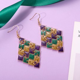 Mardi Gras Earrings for Women Glitter Mask Carnival Drop Earrings Wine Bottle Fleur De Lis Dangle Earrings Carnival Holiday Jewelry Gifts Rhombus