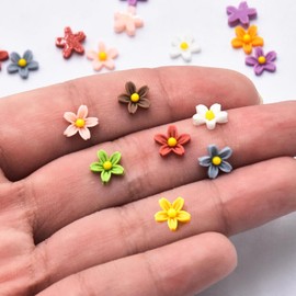 Pack of 50 Flowers Miniature Resin, Mini Decorated Flowers, 3D Colourful Flower Decoration, for Miniature Dollhouse Accessories, Miniature Landscapes, Nail Art, DIY Decoration