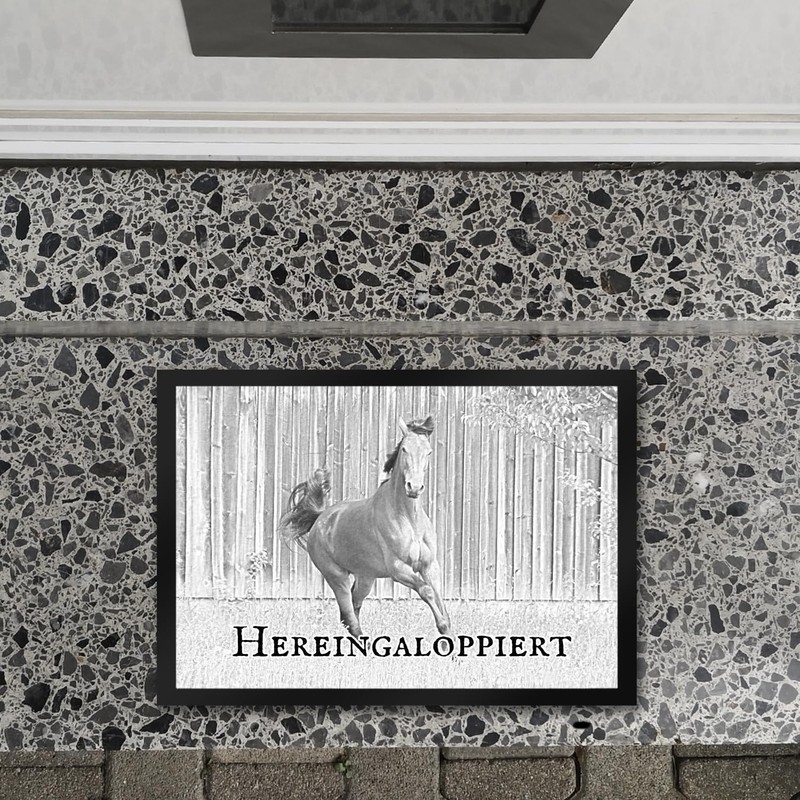 trendaffe Galloping Door Mat with Horse for Every Horse Lover