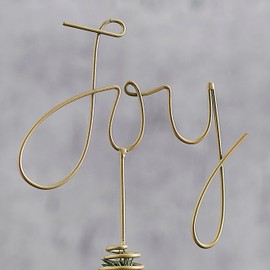 Ginger Ray Gold Metal Joy Decoration Christmas Tree Topper Decorative Accessory, 21cm (H) x 16.3cm (W)