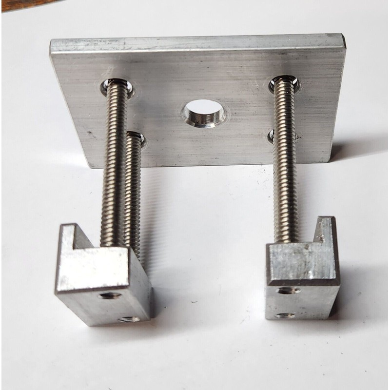 BREEDLOVEMOUNT weboost heavy duty mount for your pickup stake hole