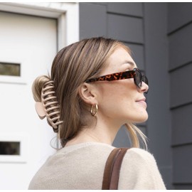 FRAMAR FRAMAR Hair Claw Clips for Thick Hair – Large Claw Clip for Thick Hair, Hair Clips for Girls, Large Hair Clips for Thick Hair, Big Hair Clips for Women, Pince a Cheveux, Neutral Hair Clip – 4 Pack