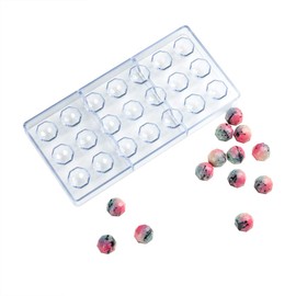 Restaurantware Pastry Tek 10.8 x 5.3 Inch Candy Molds 10 Diamond Chocolate Molds - 21 Cavities Freezer-Safe Clear Polycarbonate Dessert Molds Easy Release Food Grade