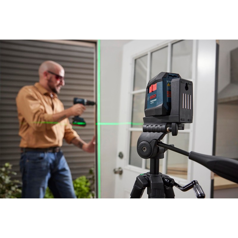 BOSCH GLL50-20G 50 Ft Green-Beam Self-Leveling Cross-Line Laser, Includes Integrated