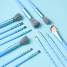 16-Piece Makeup Brushes Puff Sponge Set Makeup Brushes Premium Fiber Hair Ultra Soft Makeup Brushes Multi-functional Makeup Brush Set, Convenient to Carry, Includes Makeup Storage Bag (Blue)