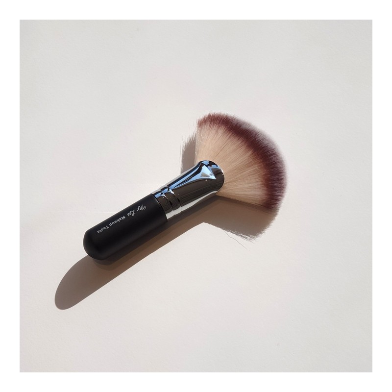 TOGO Mega Fan Brush / TOGO 메가팬브러쉬