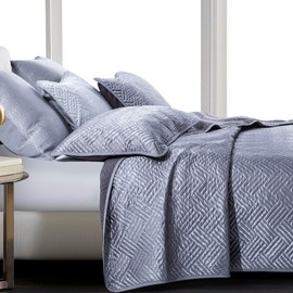 NTBAY Satin Quilt Coverlet Bed Set, 3 Piece Geometric Pattern Quilted Bedspread, Queen, Grey