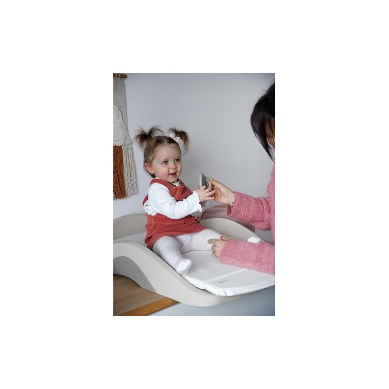 BÉABA Baby Changing Unit, Lightweight and Compact, Adjustable Multi-Use Fixings,