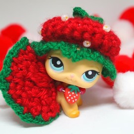 For Littlest Pet Shop Handmade Strawberry Custom Crochet Outfit Accessories Dress - Color: Red