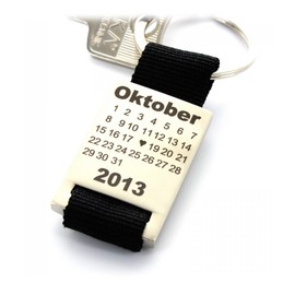 Metal Keyring – Heart Day Calendar