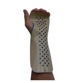 Alpha Medical Forearm Splint/Lower Arm Splint (Youth Right)