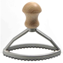 Eppicotispai 4-Inch by 2-Inch Aluminum Oval Ravioli Stamp with Beechwood Handle
