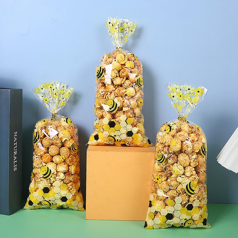 Macute 50pcs Bee Yellow Cellophane Treat Bags Ladybug or Bee