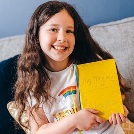 Journal for Kids Aged 5-12 - Daily Diary for Girls & Boys to Promote Growth Mindset, Gratitude, Mindfulness for happiness & help with anxiety A5 Size