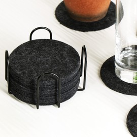 com-four® 12 x Felt Coasters, Round Table Protectors with Metal Holder, Protective Mat for Pots, Glasses, Vases, Felt Coasters for Cups, Wipeable Underlay (Diameter 10 cm, Round + Holder)