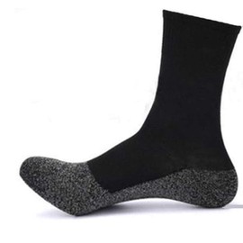 HELLOYOUNG 1Pair Winter Aluminized Insulation Fibers Heat Socks Keep Feet Warm and Dry Men and Women Aluminum Fiber Sock Gift Christmas Ointments