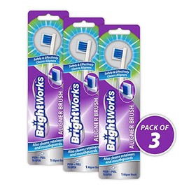 BrightWorks - Cepillo alineador (3 unidades), limpia de forma segura y efectiva alineadores, retenedores, protectores bucales y protectores nocturnos. Fácil de usar y seguro para la mayoría de