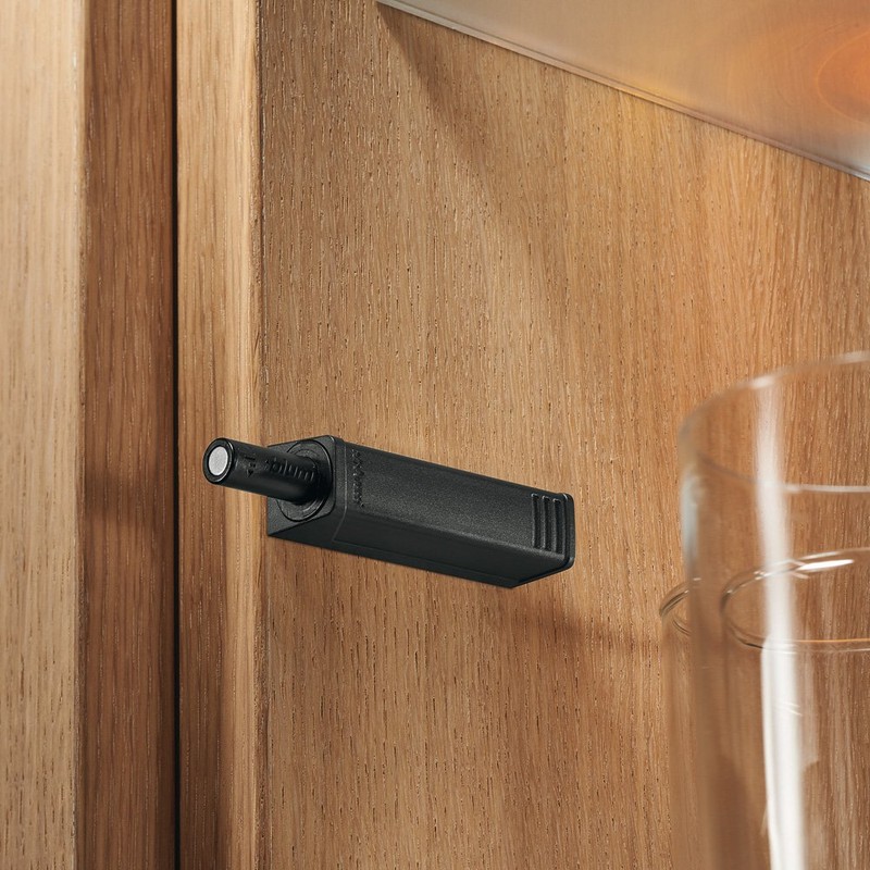 TIP-ON 956A1004 – Schäpper, push to open, colour: black by