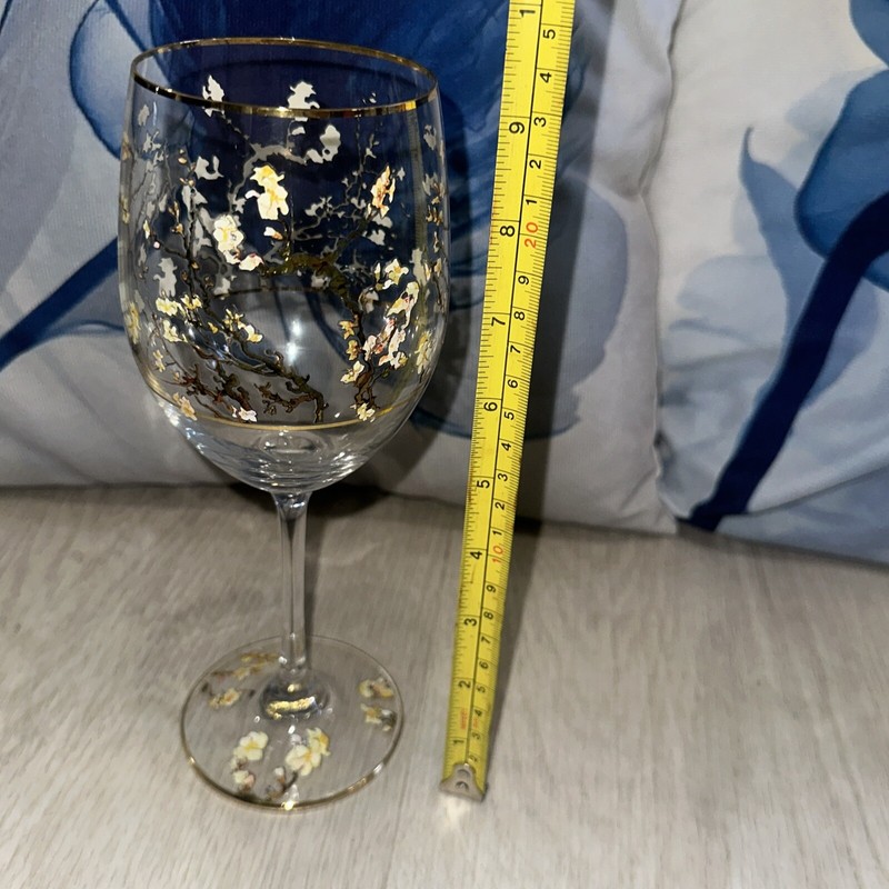 The Play Van Gogh Museum WINE Glass Almond Blossom design