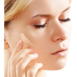 Base De Maquillaje Ayvanna Rver 30ml Matte Spf30 Tono 17 - Beige                                                                                      