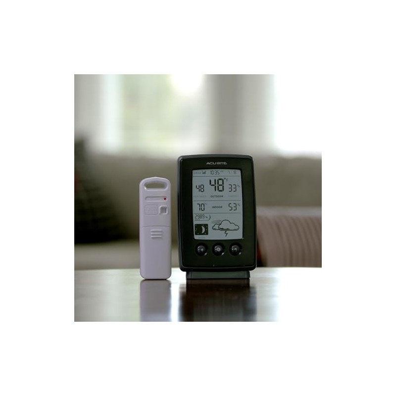 AcuRite Digital Weather Forecaster with Indoor/Outdoor Temperature, Humidity, and Moon