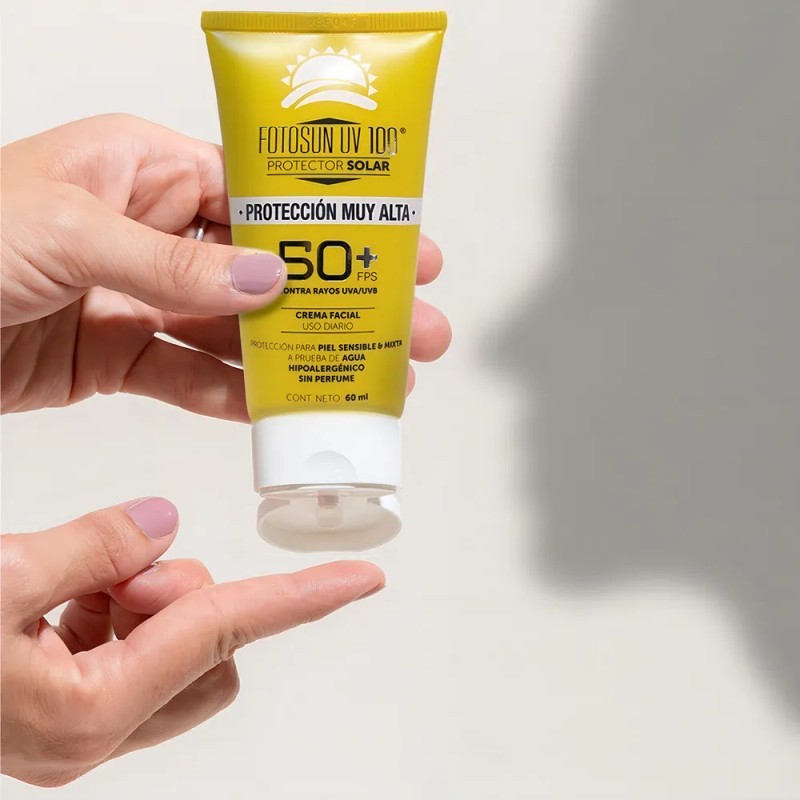 Protector Solar Facial Fotosun Uv 100 60ml Fps 50+ Six