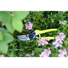 Burgon & Ball FloraBrite RHS Endorsed Bypass Secateur, 21 cm Length, Yellow
