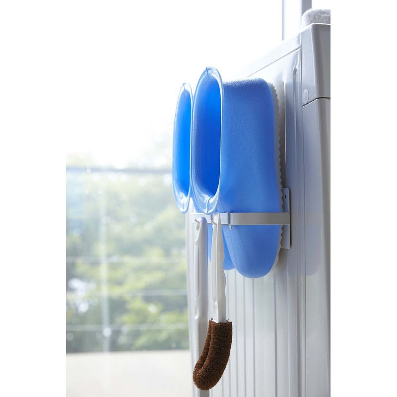 Yamazaki Industries Magnetic Bath Boot Holder Plate White 2766