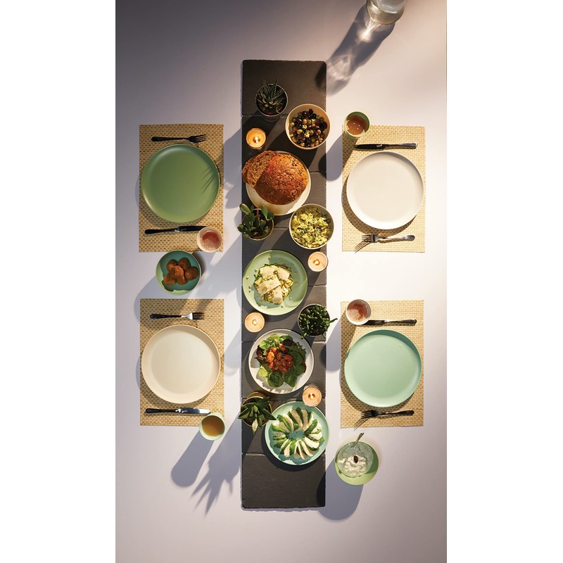KitchenCraft Colourworks Plastic Dinner Plates, Classics Colours, Set of 4