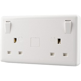 WK Electrical - Double Switched Converter Power Socket, White Moulded, 13 Amp