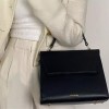 BEAUTY GOODIES - Modern Stylish Insulated Lunch Bag - Large