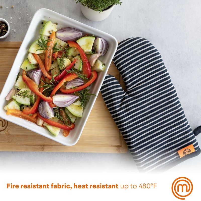 MasterChef Oven Mitts Heat Resistant, Set of 2 Baking Gloves,