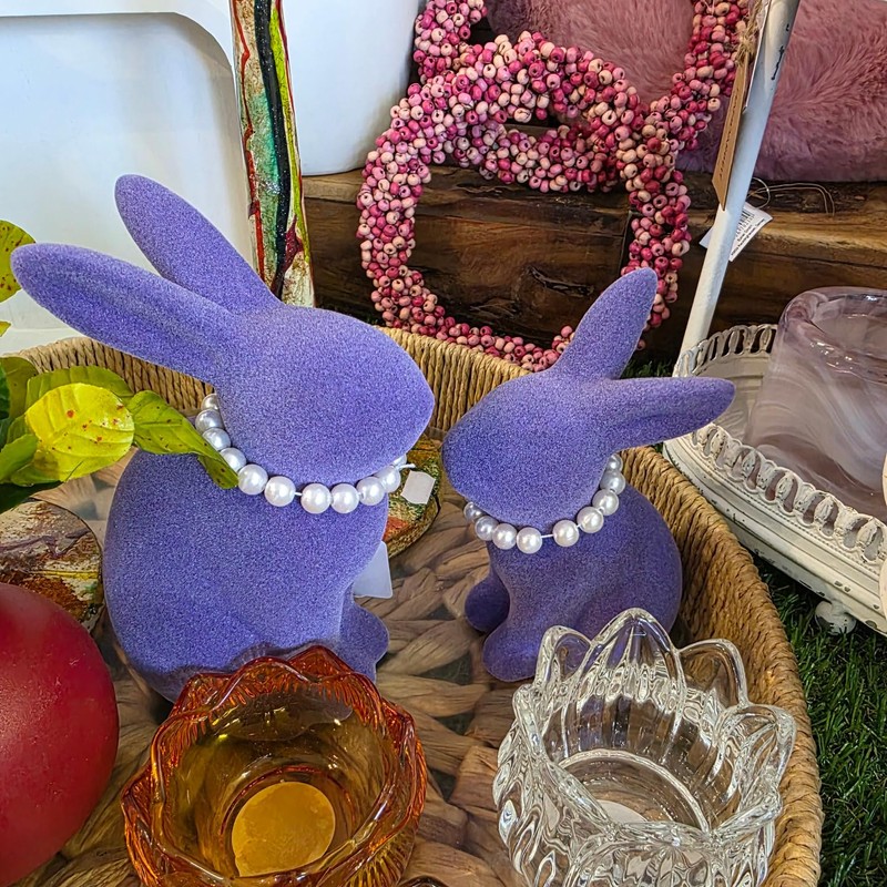 Macosa WV559_x2 Easter Bunny with Pearl Necklace, Set of 2,